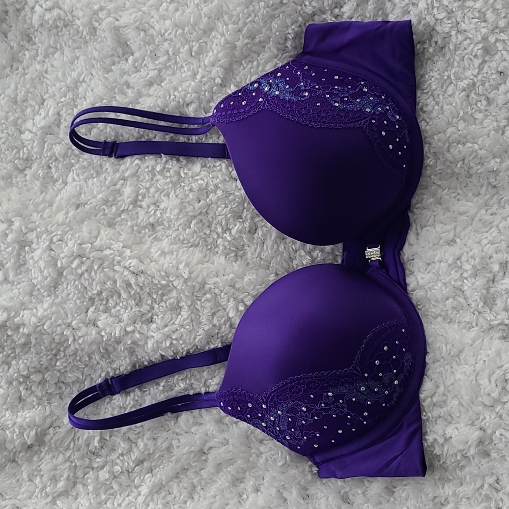 La Senza moderate push up bra